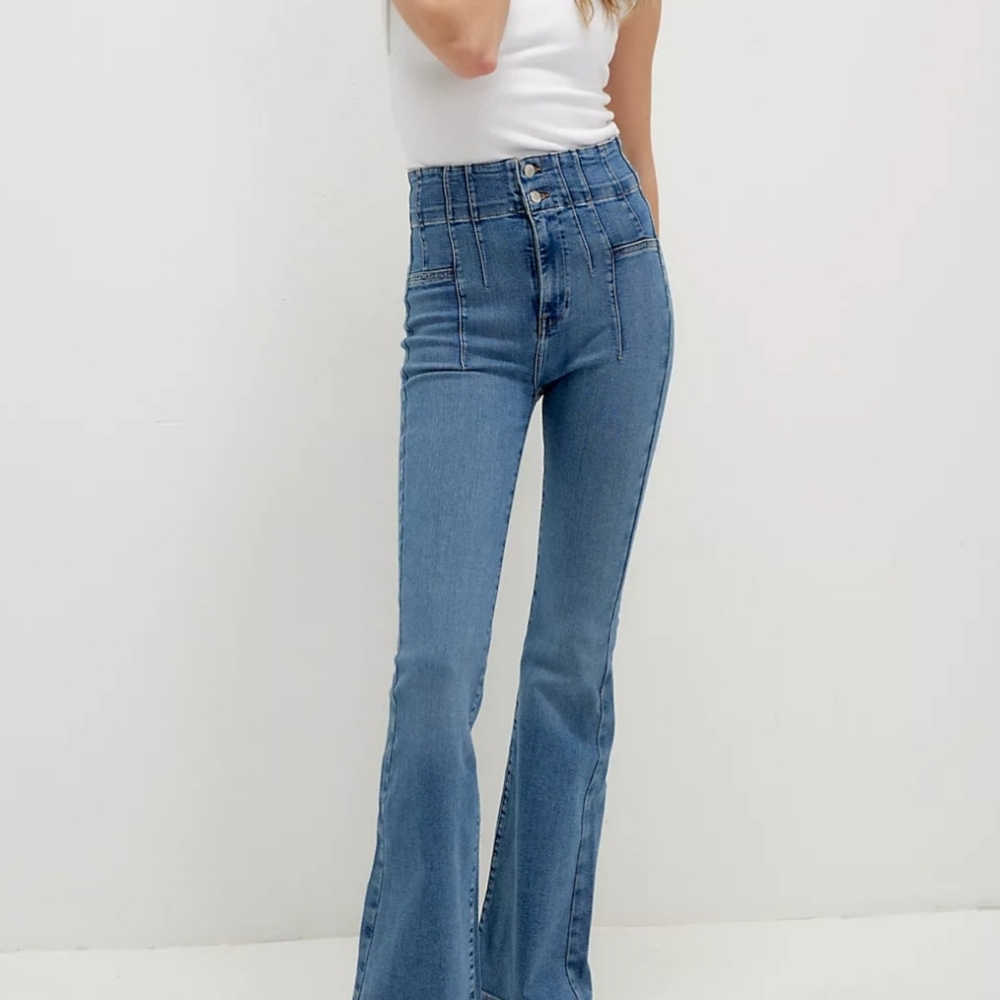 We The Free Jayde  High Rise Flare Jeans Size 33 - Picture 5 of 9